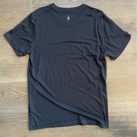 Smartwool Merino Sport 150 Short-Sleeve Tee, Men’s Medium, Black - Picture 4 of 4